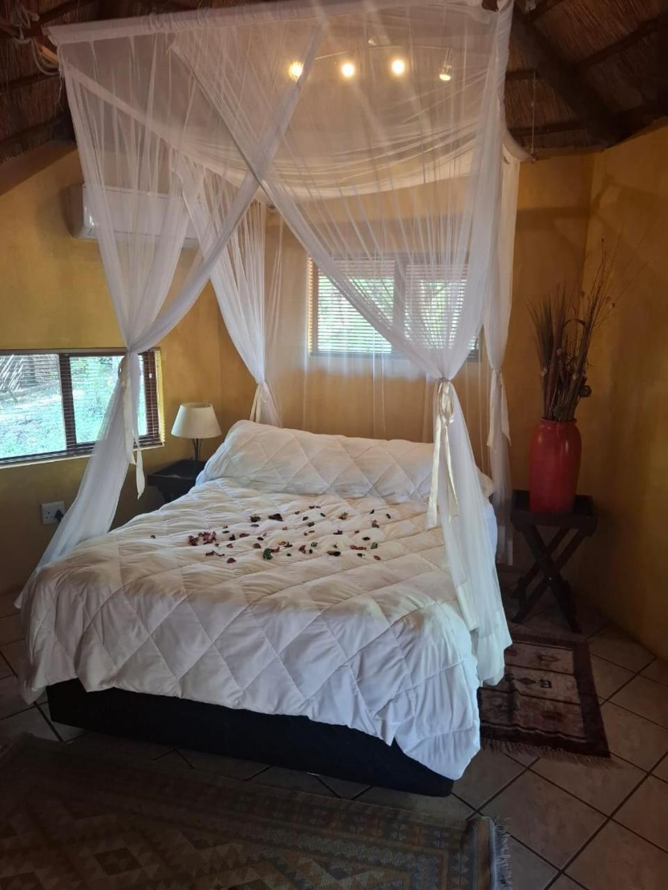 Jabula Kruger Safari Lodge Marloth Park Exterior photo